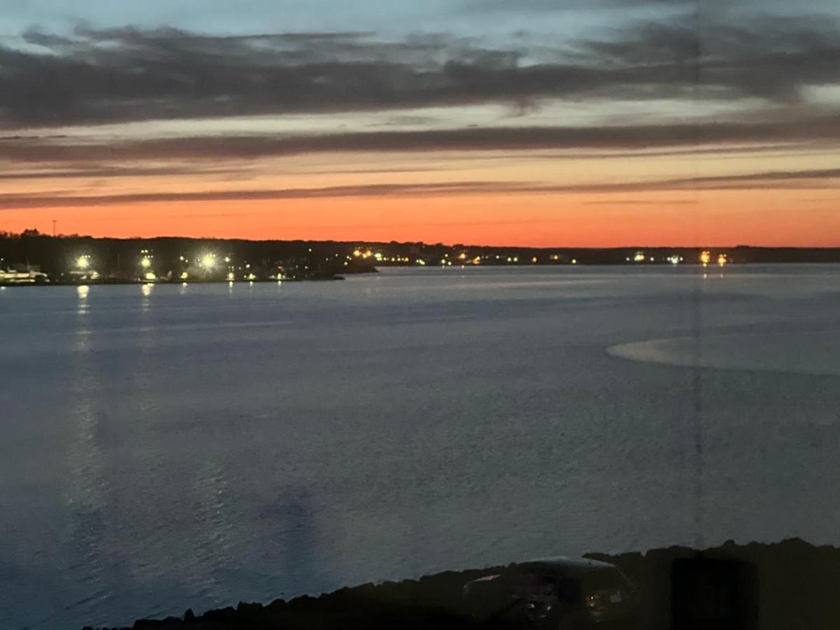 Harbourview Inn And Suites 
シドニー エクステリア 写真