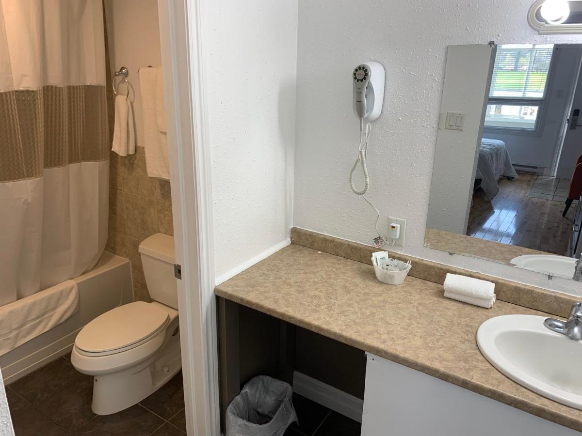 Harbourview Inn And Suites 
シドニー エクステリア 写真