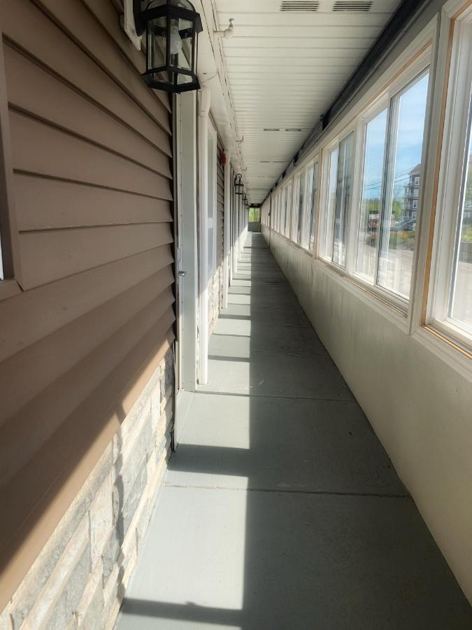Harbourview Inn And Suites 
シドニー エクステリア 写真