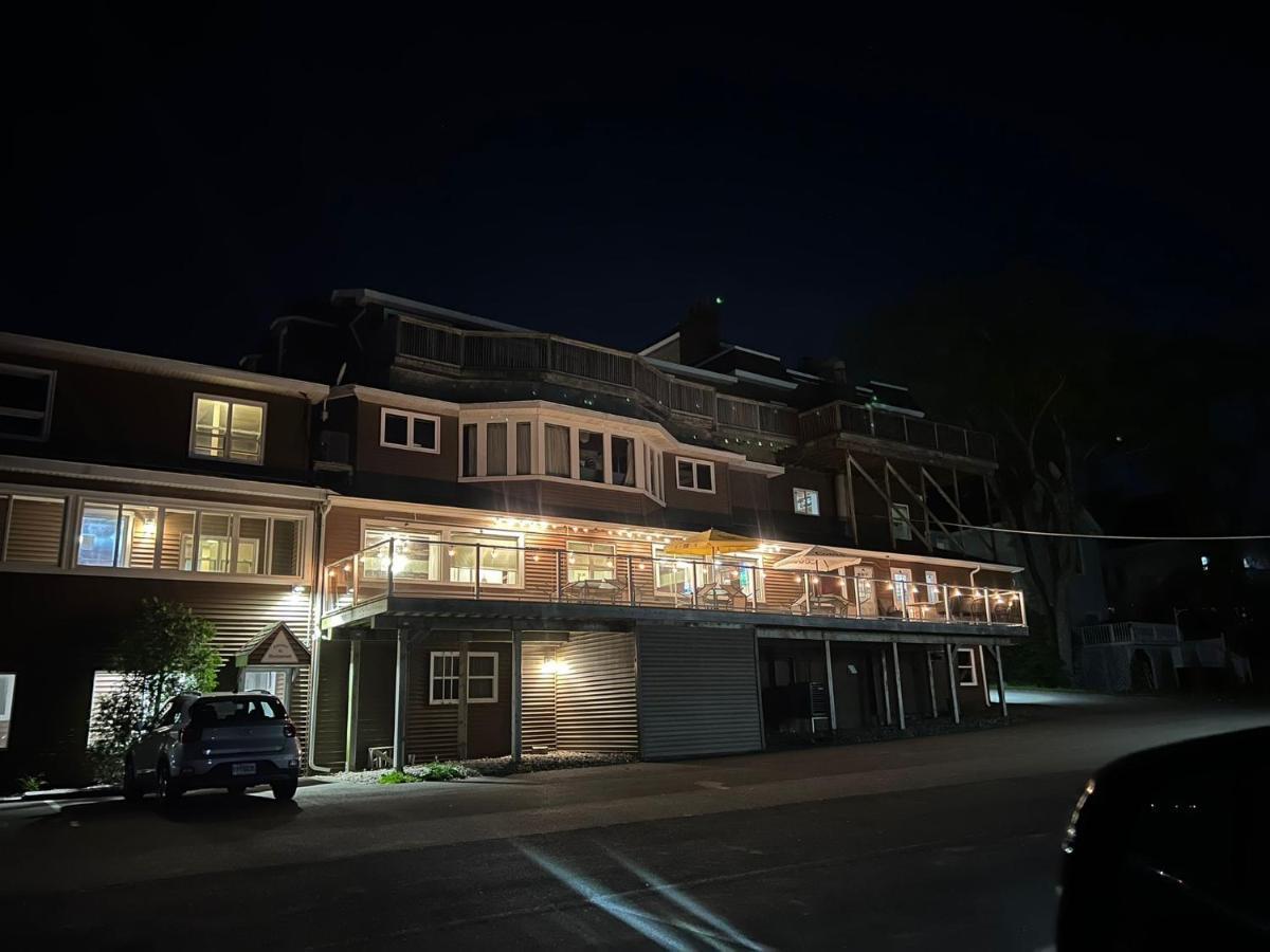 Harbourview Inn And Suites 
シドニー エクステリア 写真